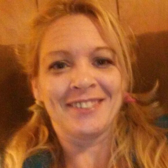 Meet your Posher, Amanda - Picture 1 of 1